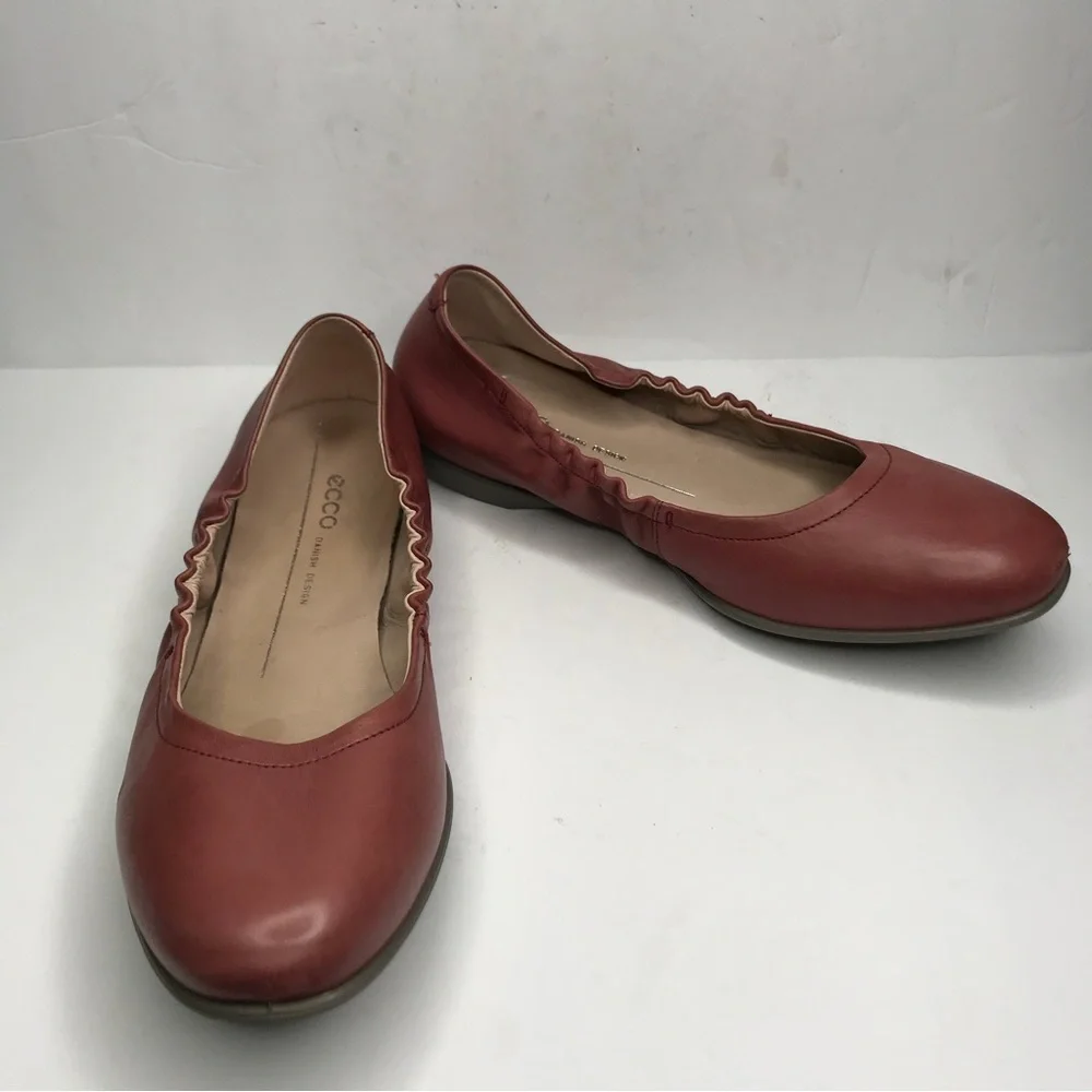 ECCO Incise Enchanted Petal Trim Blush Pink Slip on Shoes